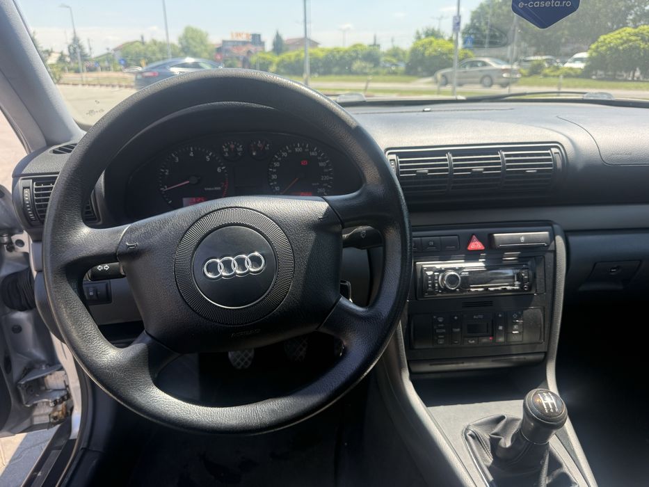 Audi A4 B5 2001 1.6 Benzina