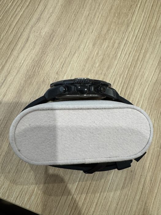 Часовник Guess GE0211G3
