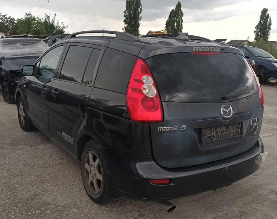 Dezmembrez Mazda 5 2.0 diesel 2006