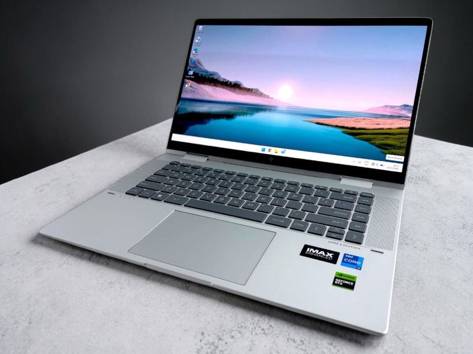Лаптоп HP Envy x360 15.6" OLED i7-1355U 16GB DDR5 RAM 1TB SSD RTX 3050 Гаранция!