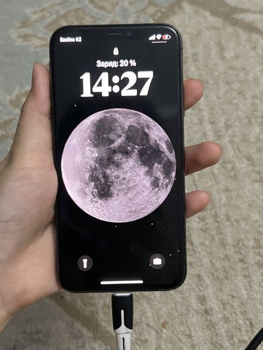 iphone X. 64   gb