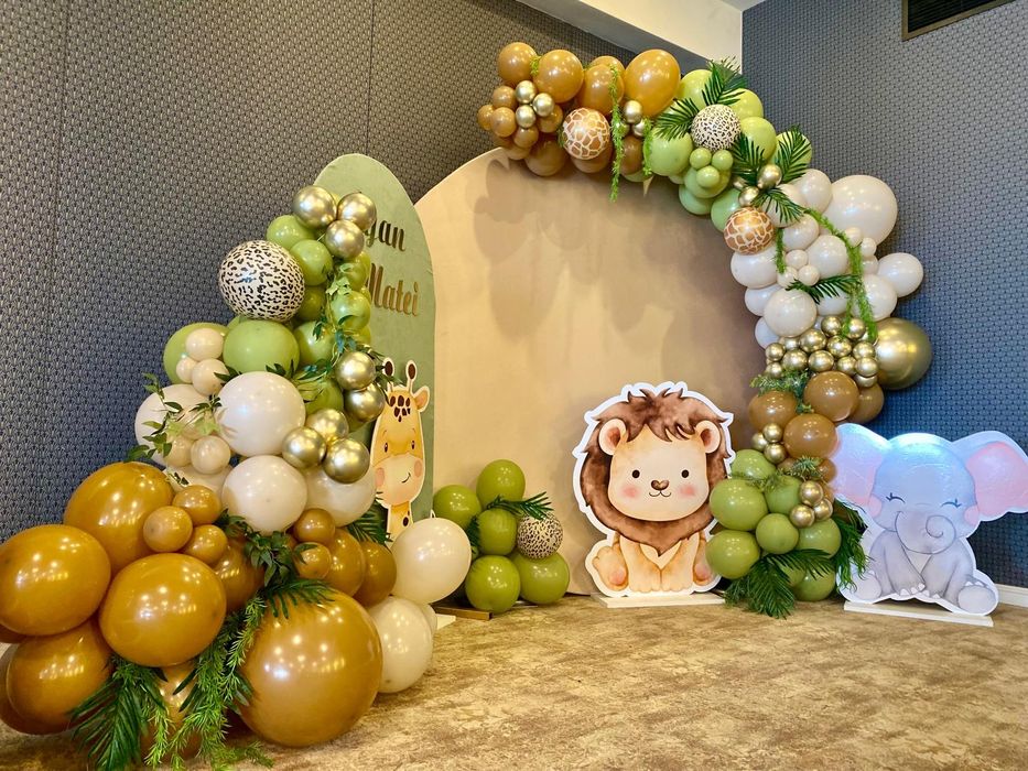 Tobogane gonflabile, bubble house, popcorn, vata de zahar, animatori, baloane face painting mascote