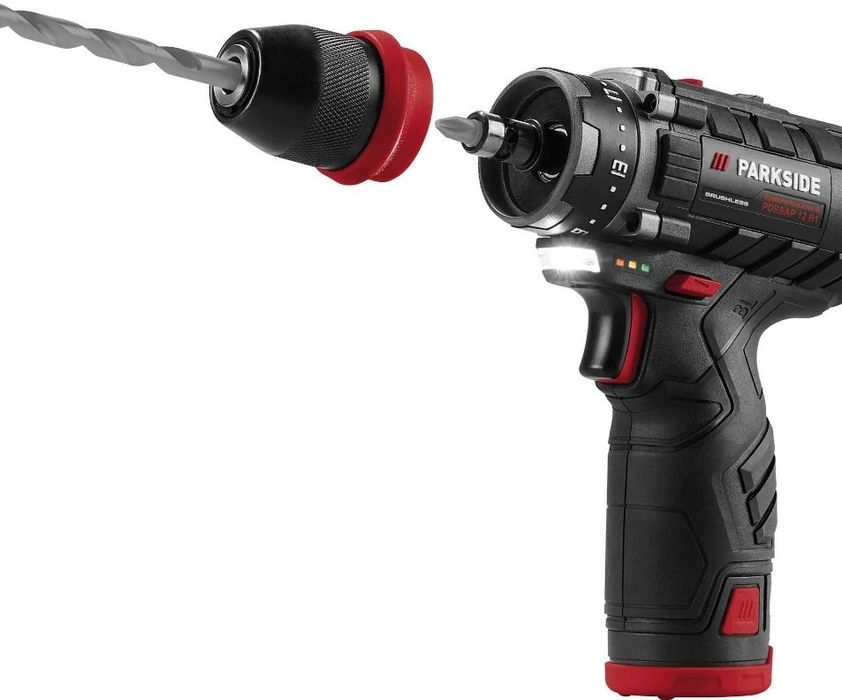 Продавам чисто нов комплект