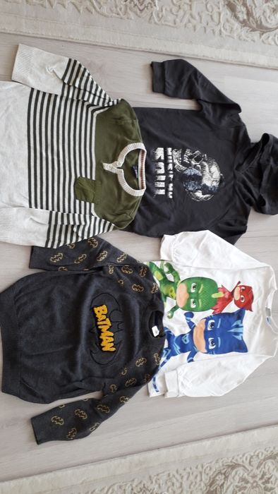 Запазен Лот от блузки за 3/4 год.