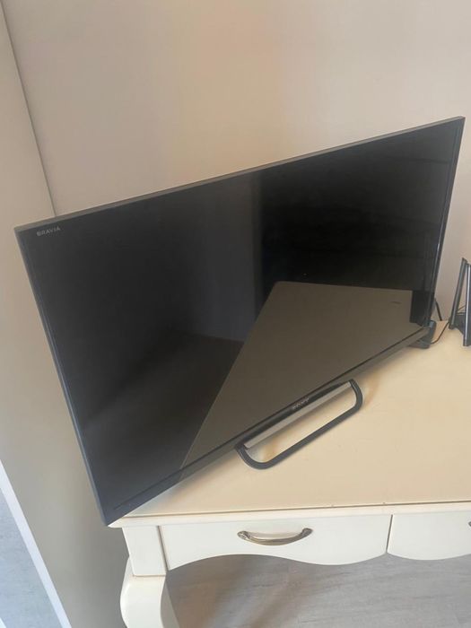 Продам телевизор Sony б/у