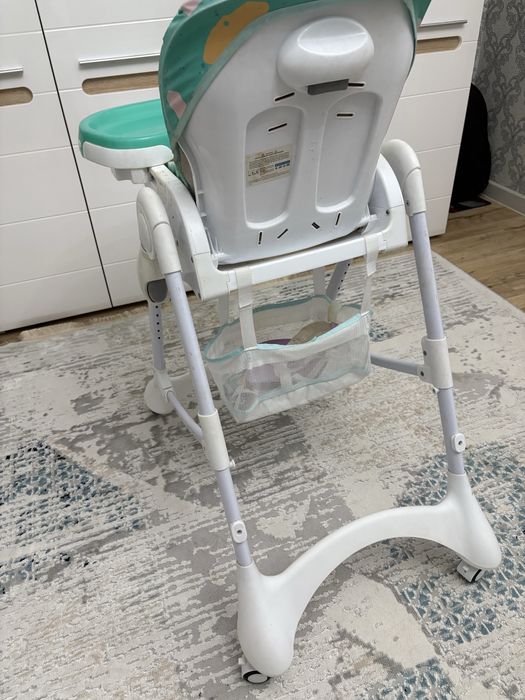 Детская стол  б/у