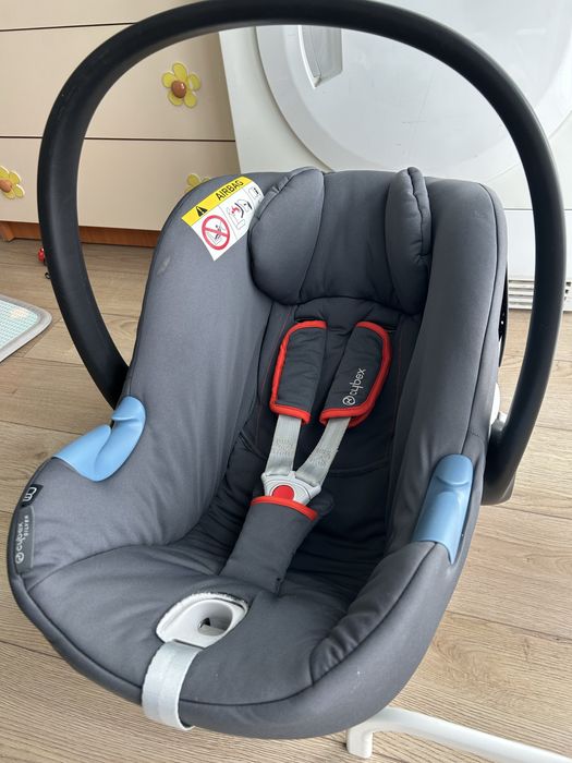 Бебешко кошче за кола