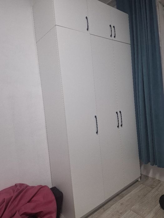 Продам шкаф для одежды