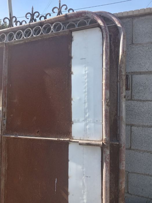 Продам распашные забор