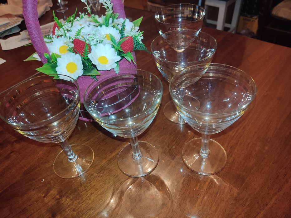 Шикарные фужеры для вина, шампанского