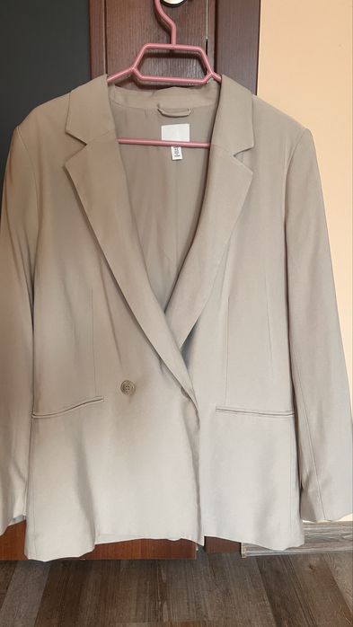 Ново дамско сако