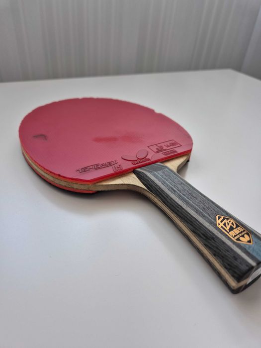 Paletă profesionala tenis de masă Butterfly Fan Zhendong ALC