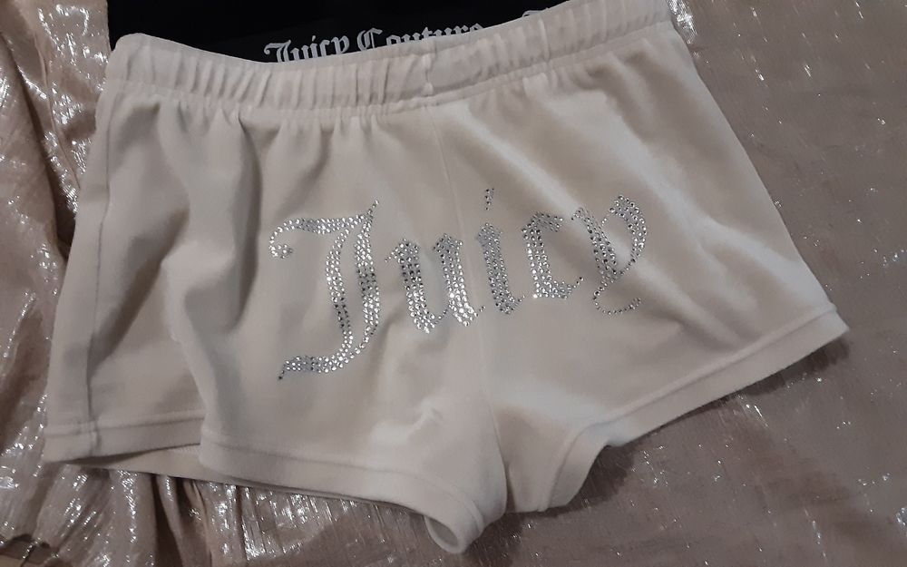 Juicy couture оригинални панталонки и бюстие,S 27€