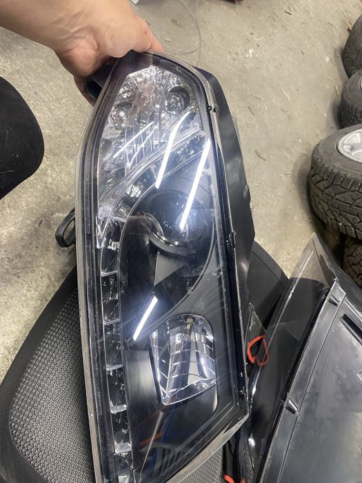 Ксенон фарове шкода октавия 2 2006г