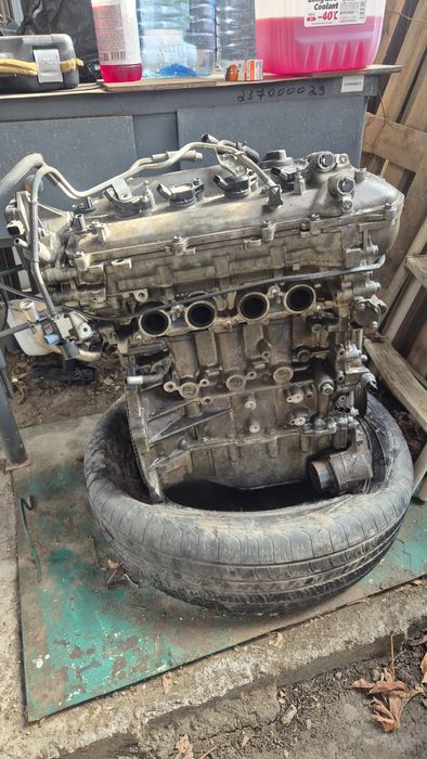 Продам двигатель от Тайота Авенсис
