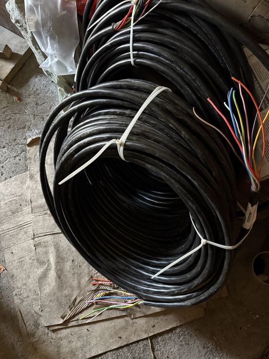 Кабель 10 -ти жильный.