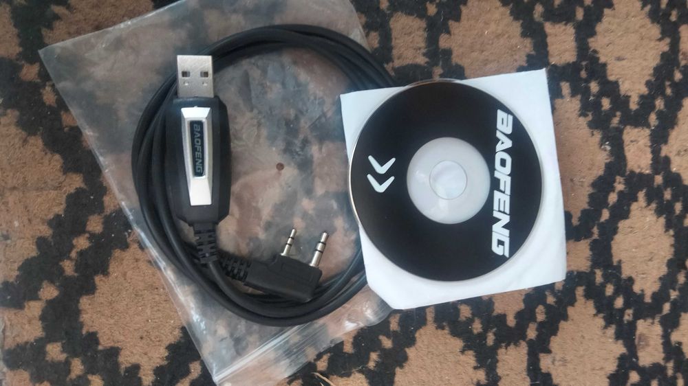 Cablu programare statie baofeng cu cd