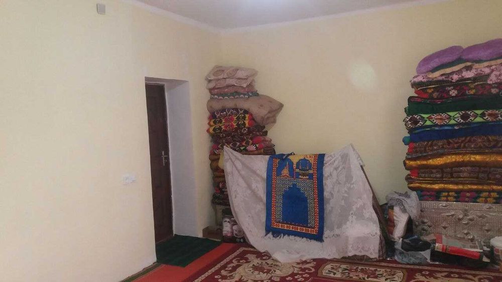 Уй сотилади 6.5 сотих янги курилган уй Жомбой тумани Окковун кишлоги