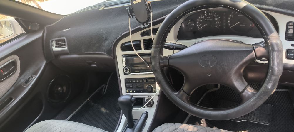 Тойота Карина ед