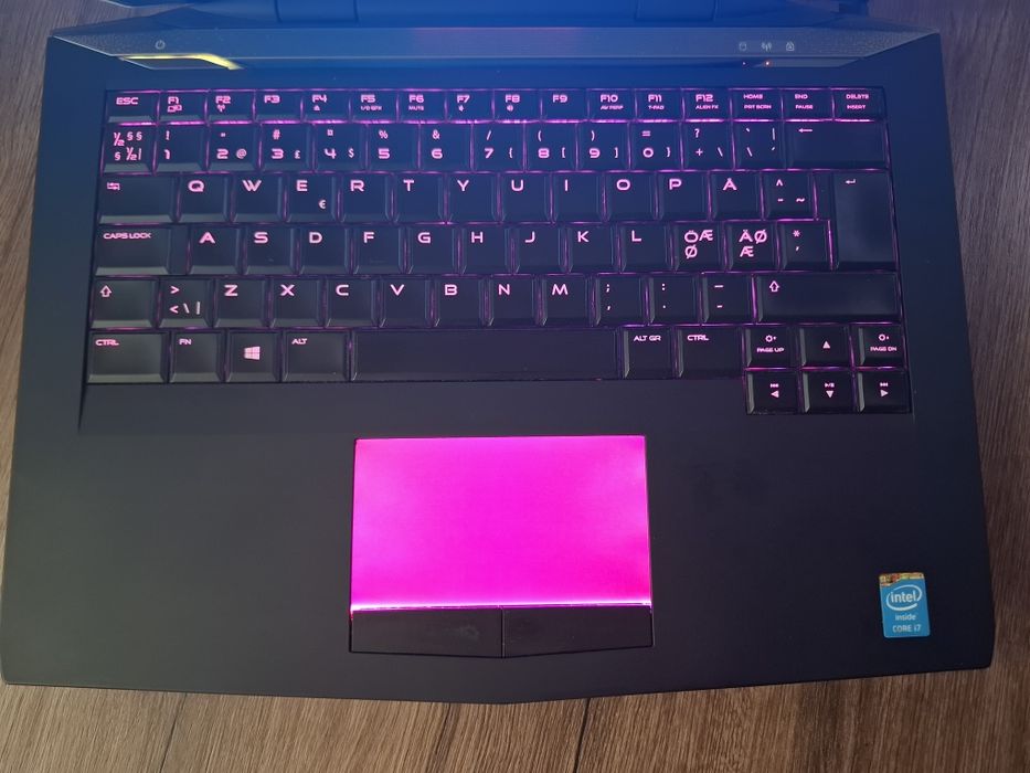 Vand Laptop Gaming Alienware 14  i7 16 gb ram
