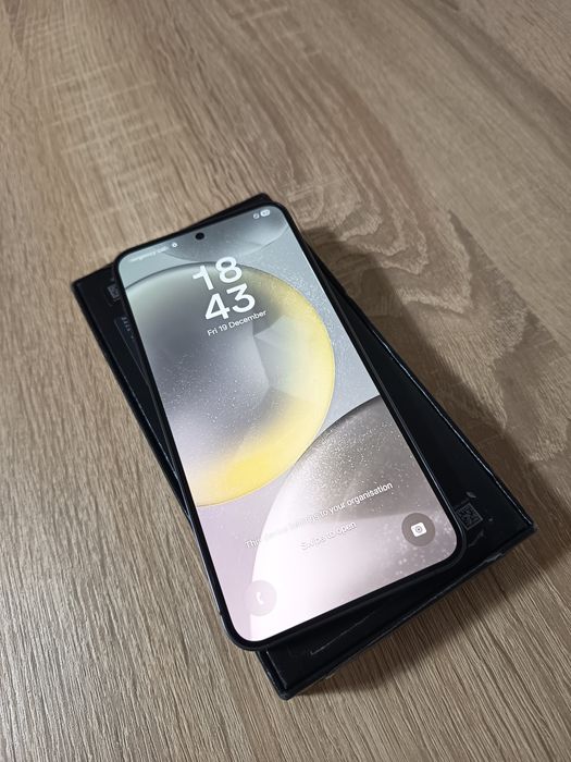 Samsung Galaxy S24 256/8 GB RAM nou