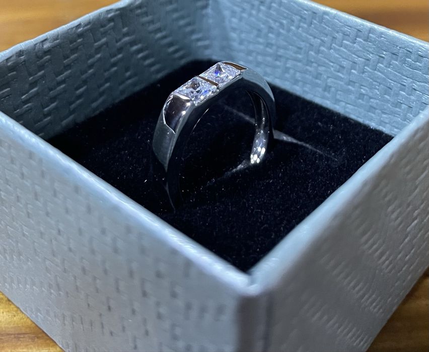 Золотое кольцо BVLGARI 750 пробы