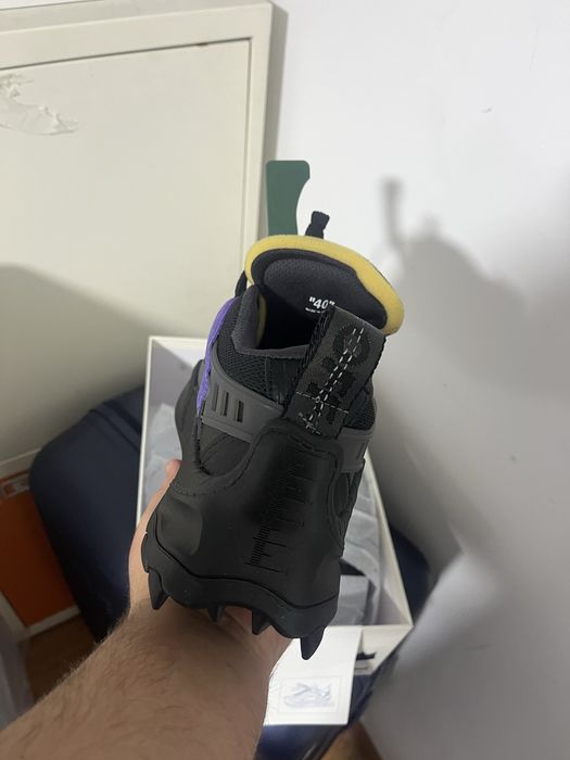 Off white odsy (marimi 40;42)