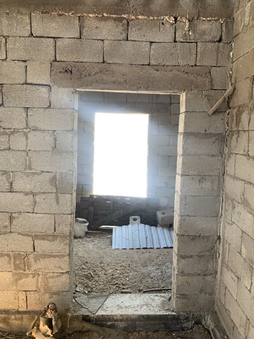 Продам дом в черновой варианте