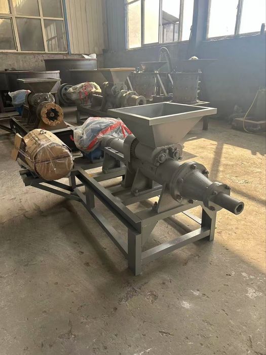 Экструдер угля в брикеты