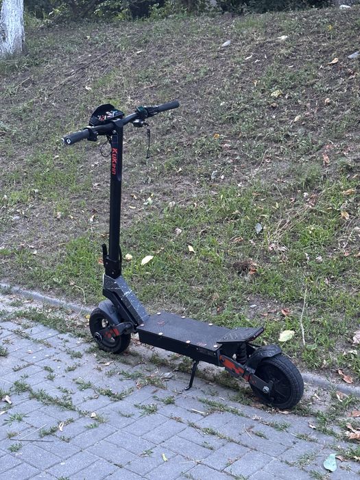 Trotineta electrica kukirin g2 2025 cu cheie (fac si schimb cu g4/g2 master/cross si dau eu diferneta)