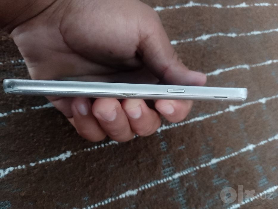 Samsung galaxy j2 modeli sotiladi