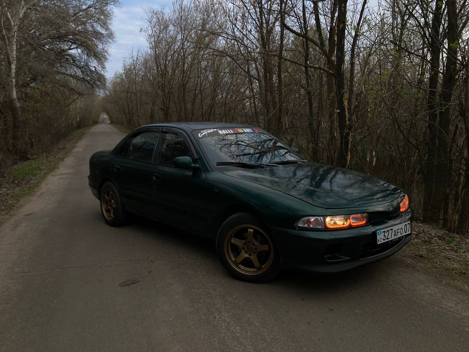 Mitsubishi galant 7