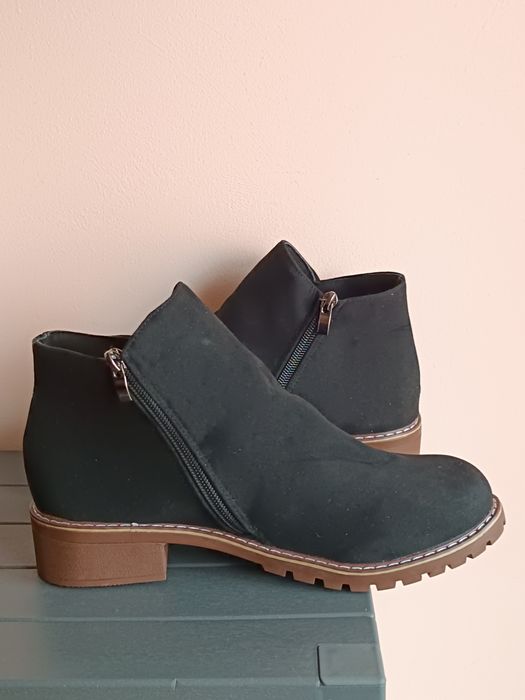 Дамски боти р-р 39