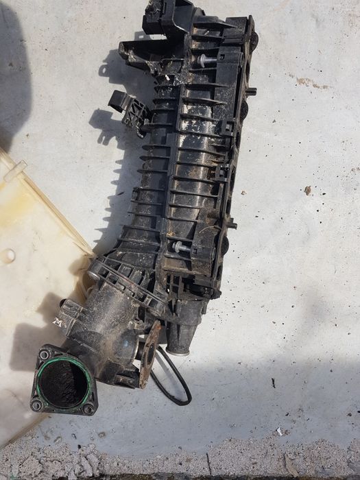 Всмукателен колектор бмв е90 е91 е92 е93 320д н47д20