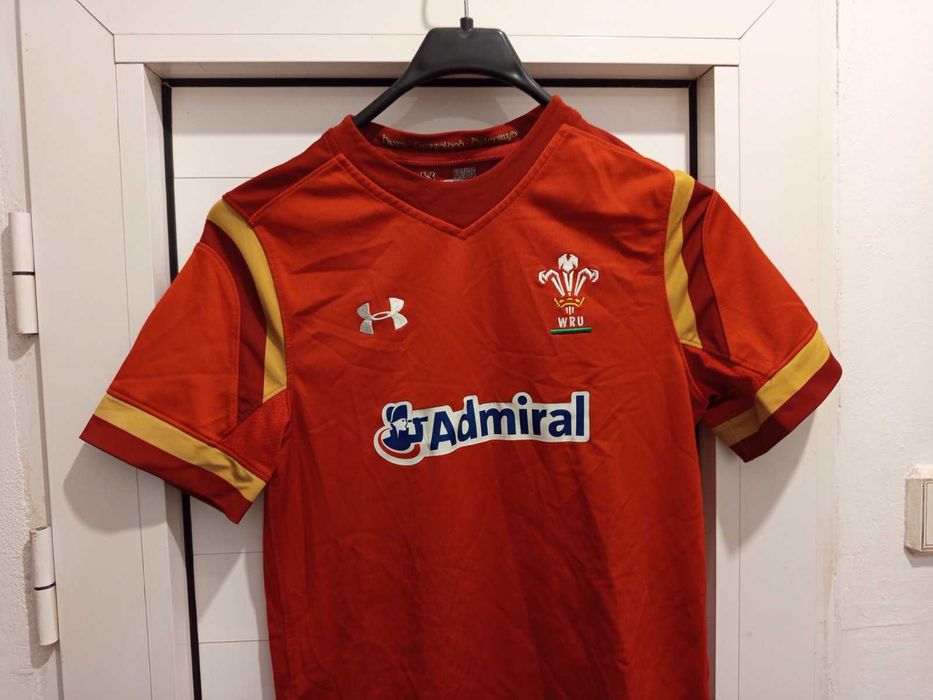Оригинална ръгби фланелка на Уелс - under armour