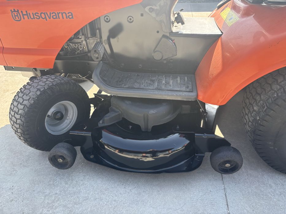 Трактрна косчка Хускварна CTH 180XP Kawasaki