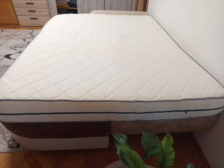 Матрак  с мемори пяна