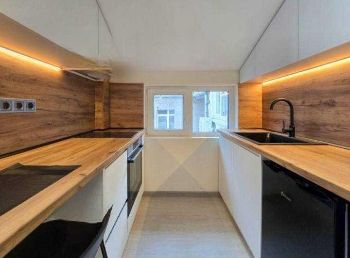 Дава се под наем Двустаен апартамент в София, Център - 52 кв.м за 687.99 € - Снимка #6