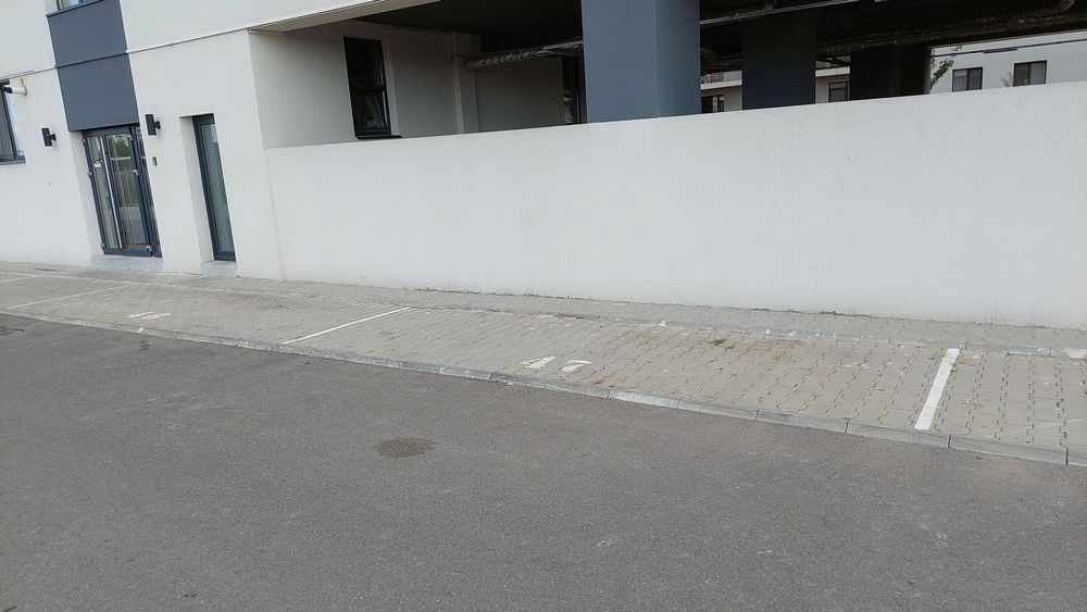 Închiriez loc parcare Brâncuși Quarto Drumul Taberei