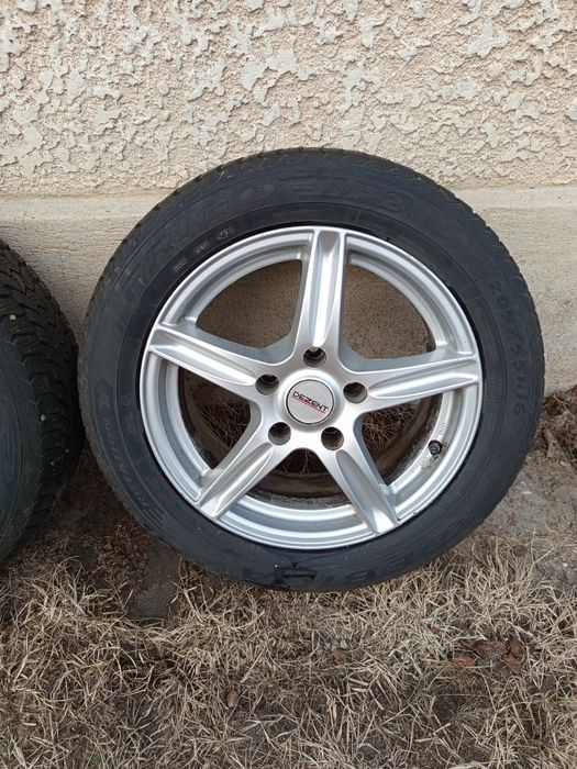 Vând roti aliaj cu cauciucuri foarte puțin uzate m+s pentru BMW seria