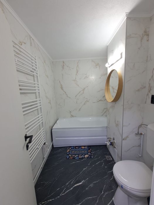 Apartament 3 camere – complet renovat, etaj 2/4, partial mobilat.