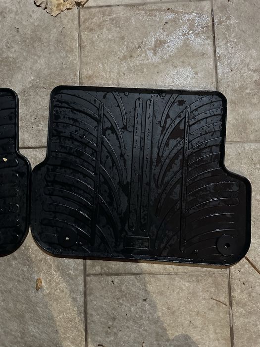 Гумени стелки за AUDI A6 C6