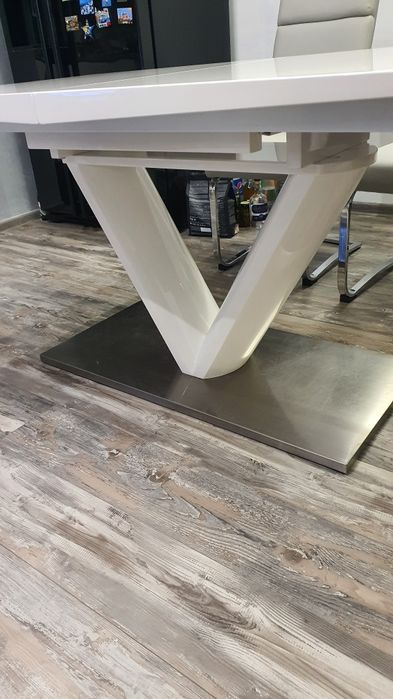 Луксозна маса за трапезария и 6 бр.столове