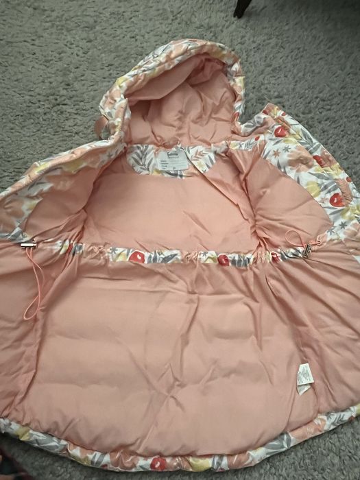 Куртка на девочку