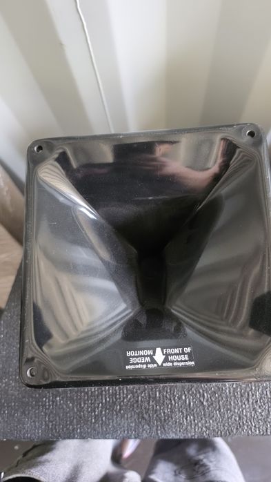 Driver + Goarna B&C DE250