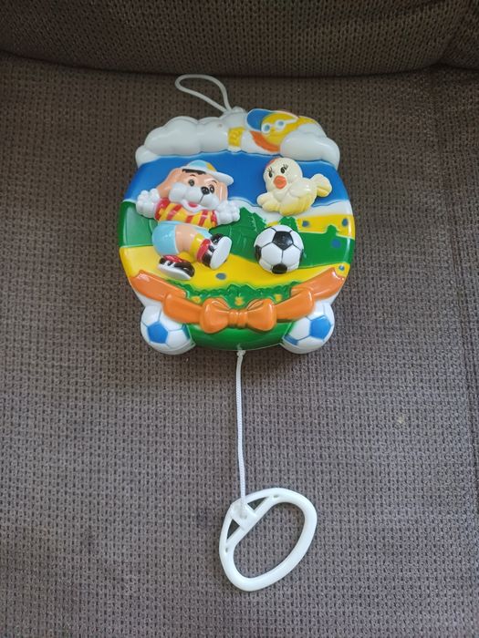 Музикална въртележка за кошара WinFun с лампа-прожектор и др. играчки