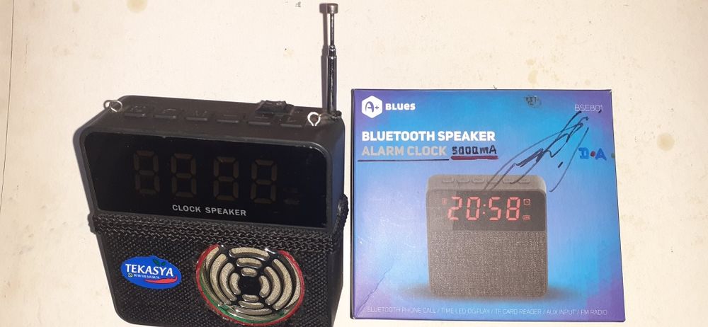 Radio, mp3, bt, stick, card, încărcare manuală, solară și usb.c