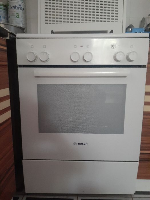 Газ плита с вытышкой