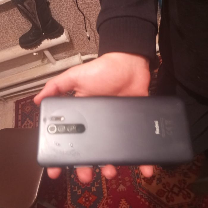 Продам телефон недорого