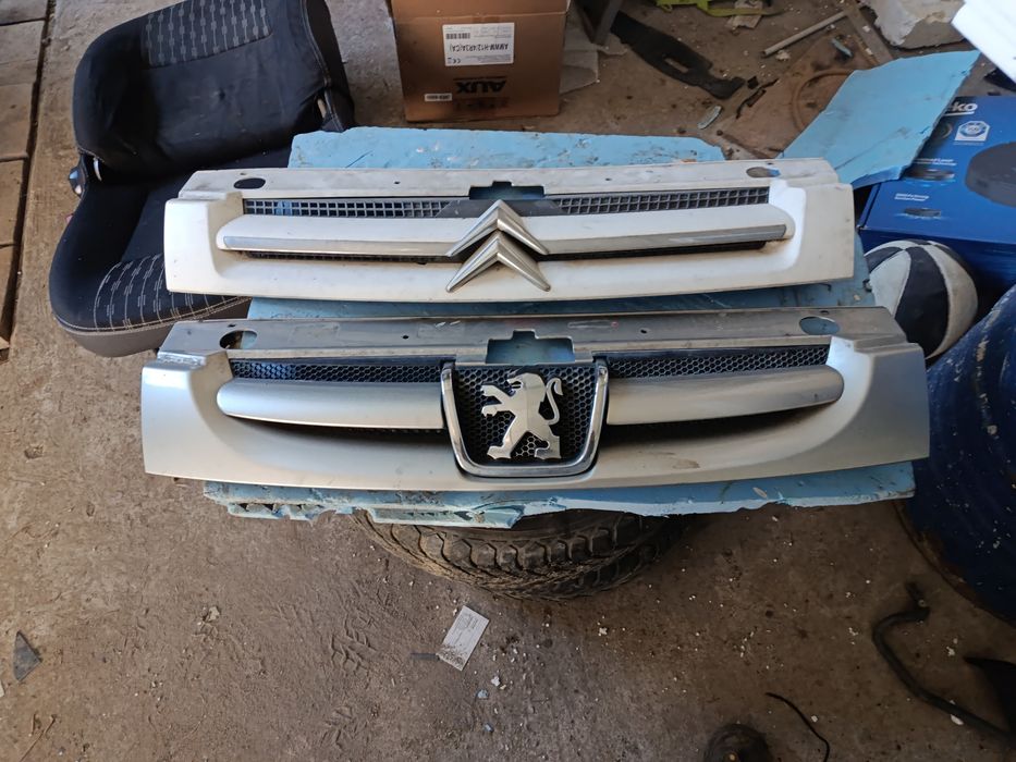 Grilă Bară Peugeot Partener Citroen  jampăr